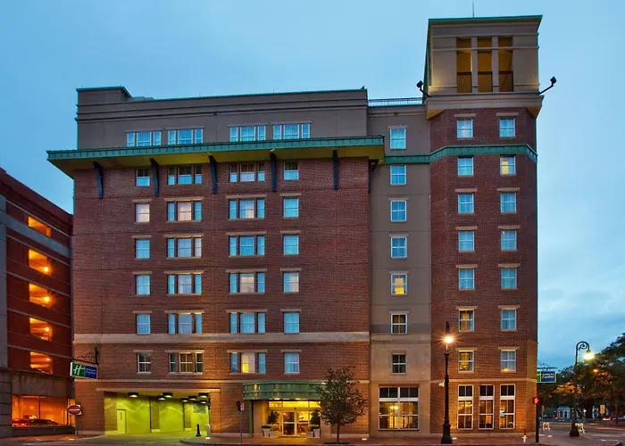 Holiday Inn Express Savannah - Historic District